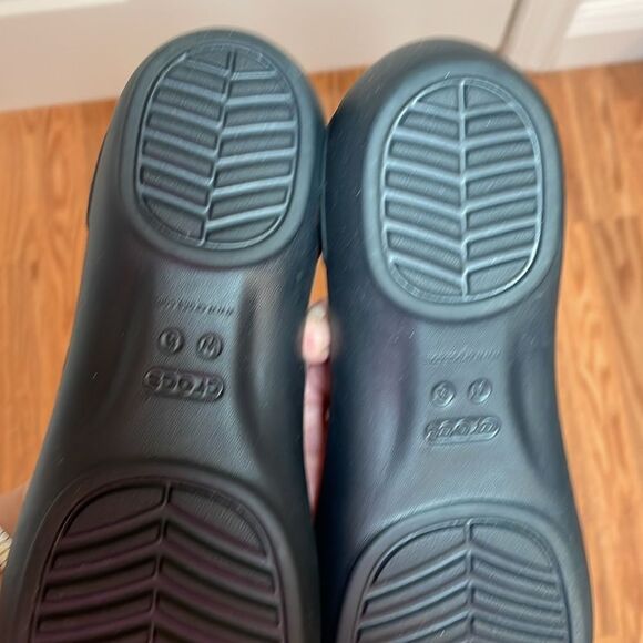 Crocs Black Ballet Flats, women’s 8 - Picture 4 of 5